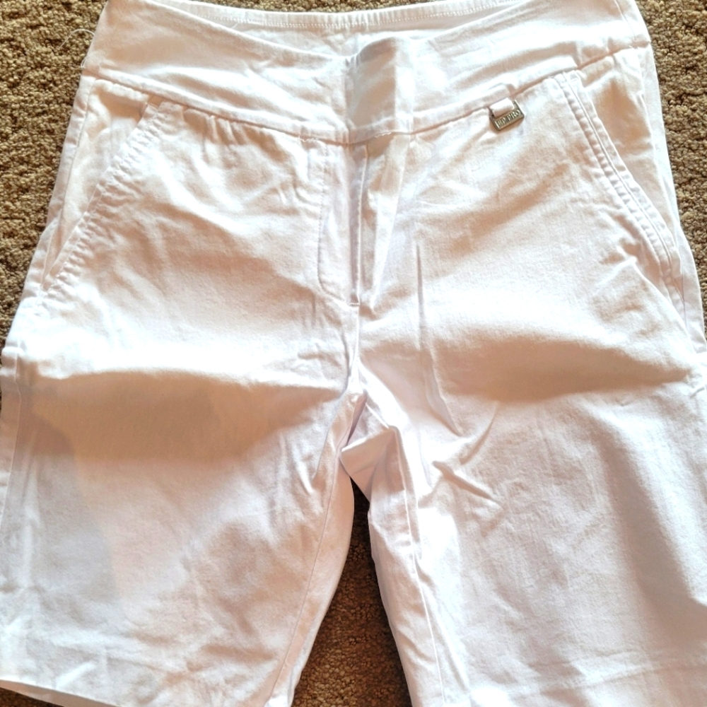 EP pro women's golf shorts